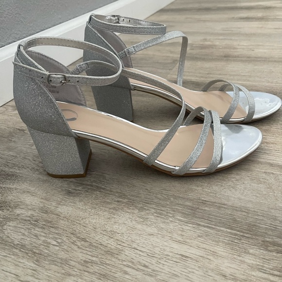 Journey Bella pumps size 10 - Picture 2 of 4